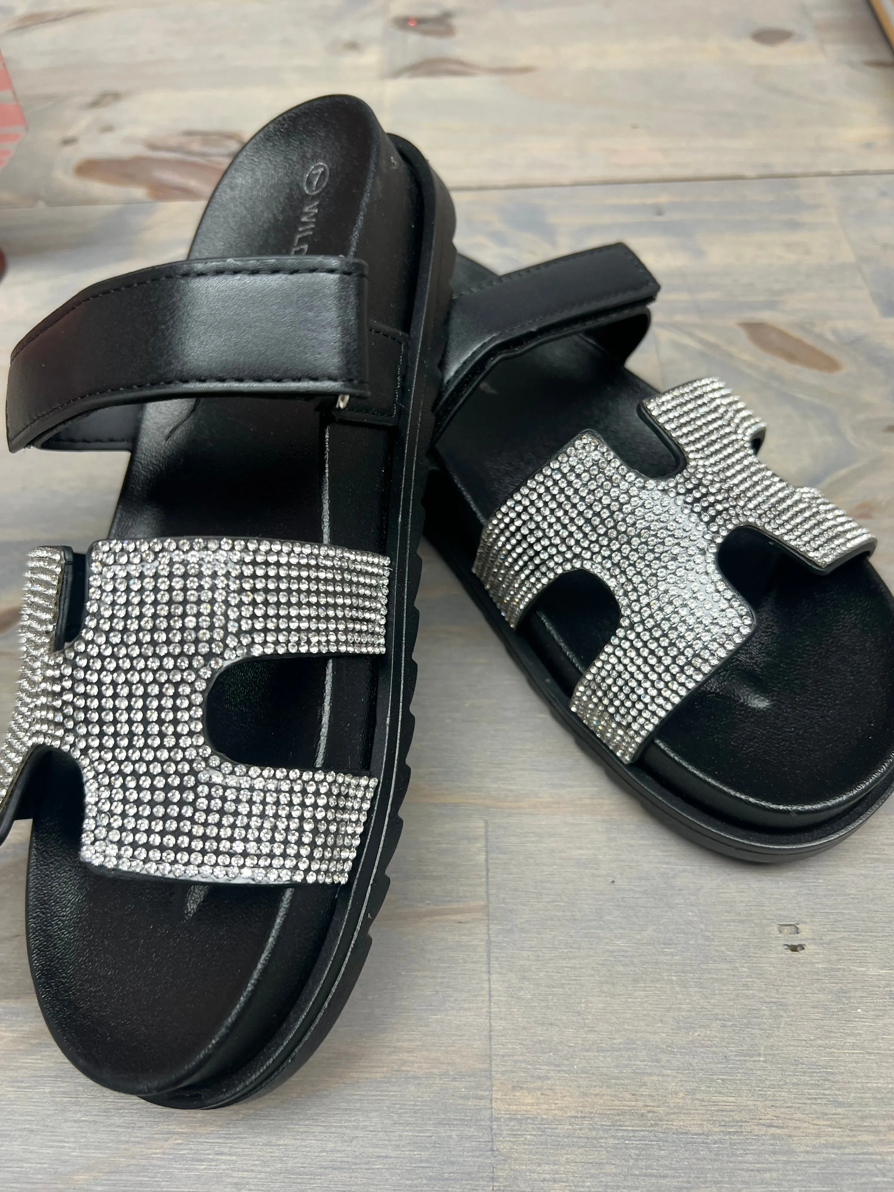 Aileen Sandals