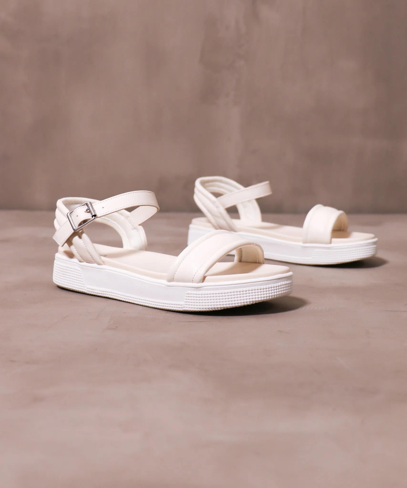 APHRODITE PLATFORM SANDAL