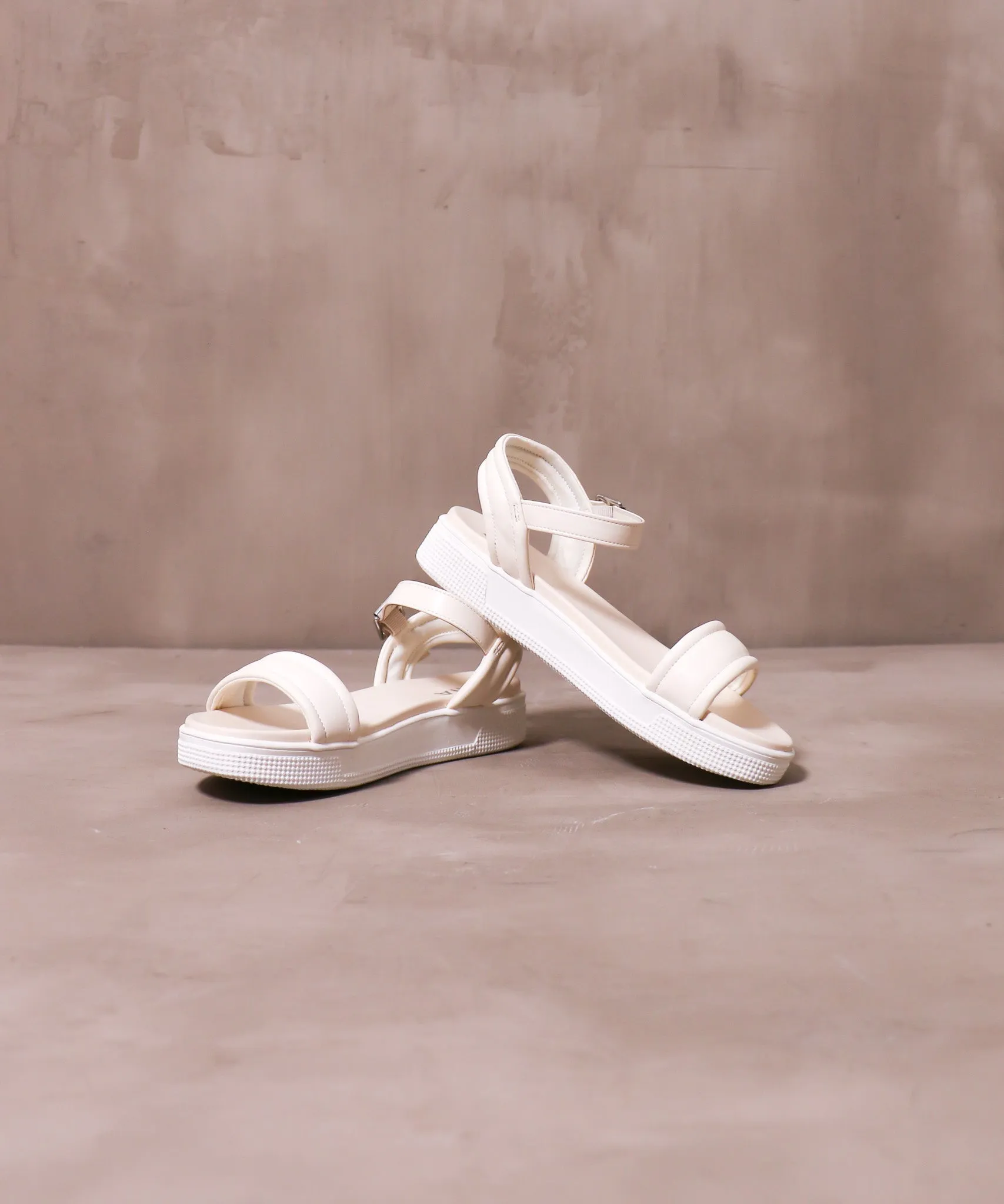 APHRODITE PLATFORM SANDAL