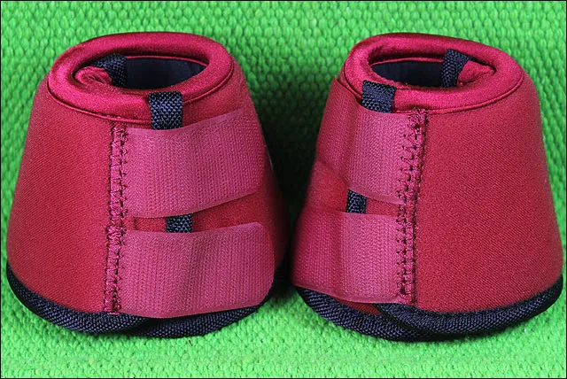 Crimson Medium Professional'S Choice Quick Wrap Horse Bell Boot