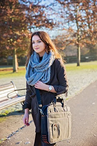 DURAGADGET "Travel Deluxe Lightweight & Tough Protective Laptop Briefcase Carry Case with Padded