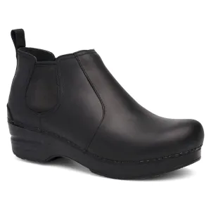 Women's Dansko Frankie  232020202 Color:  Black Oiled